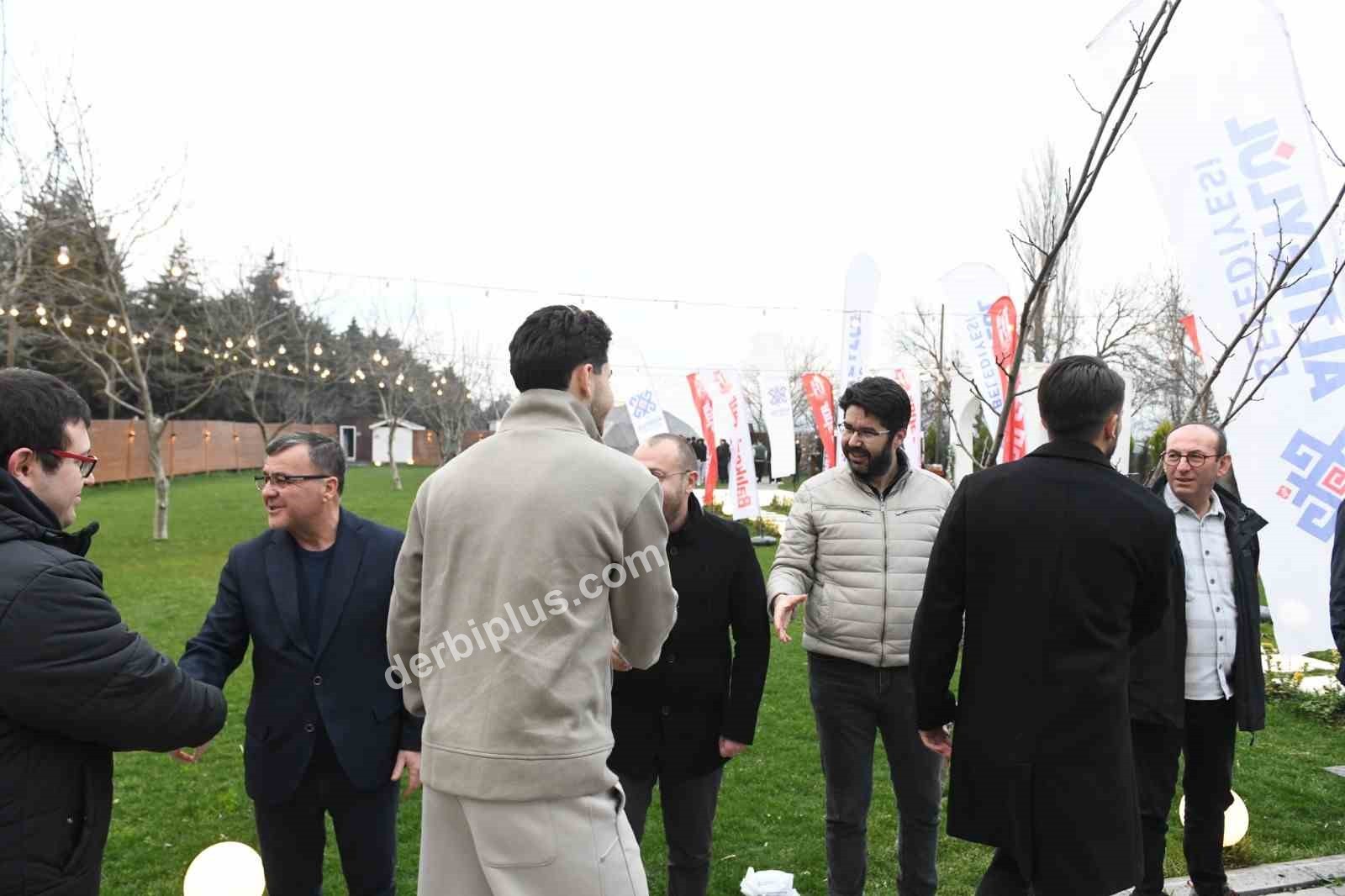 ALTIEYLÜL BELEDİYESİ BALIKESİRSPOR'UN YANINDA