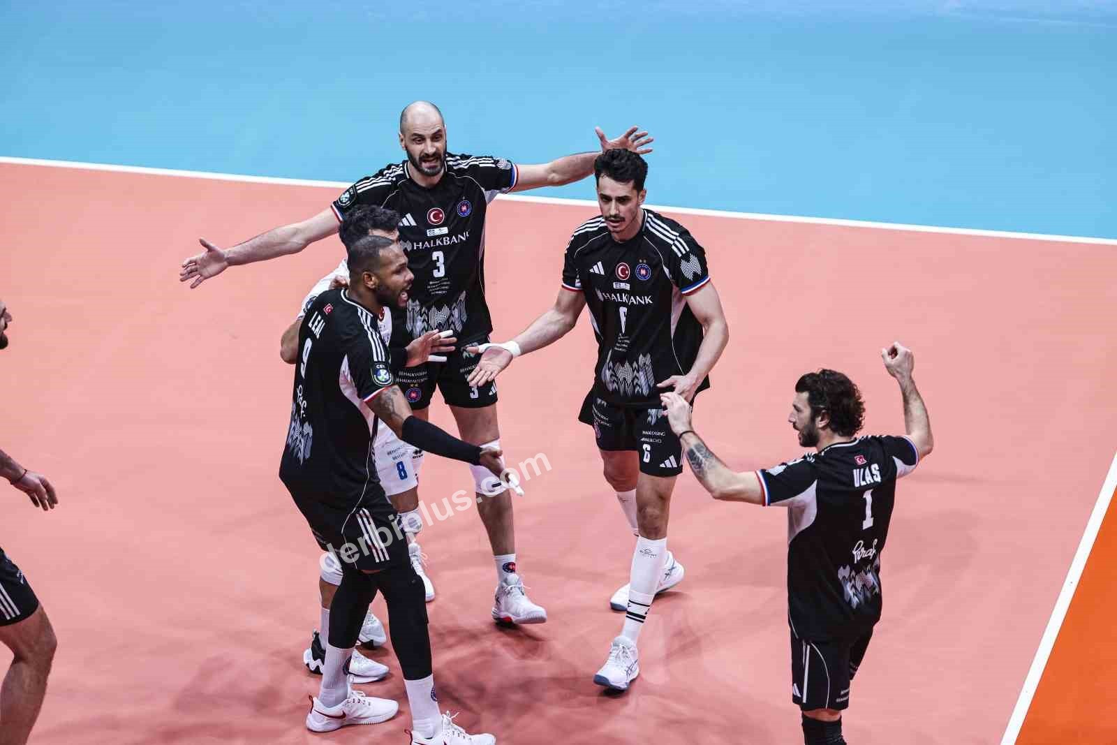 HALKBANK, CEV ŞAMPİYONLAR LİGİ’NİN 5. HAFTASINDA SAHASINDA POLONYA TEMSİLCİSİ BOGDANKA LUK LUBLİN’E 3-2 MAĞLUP OLDU.