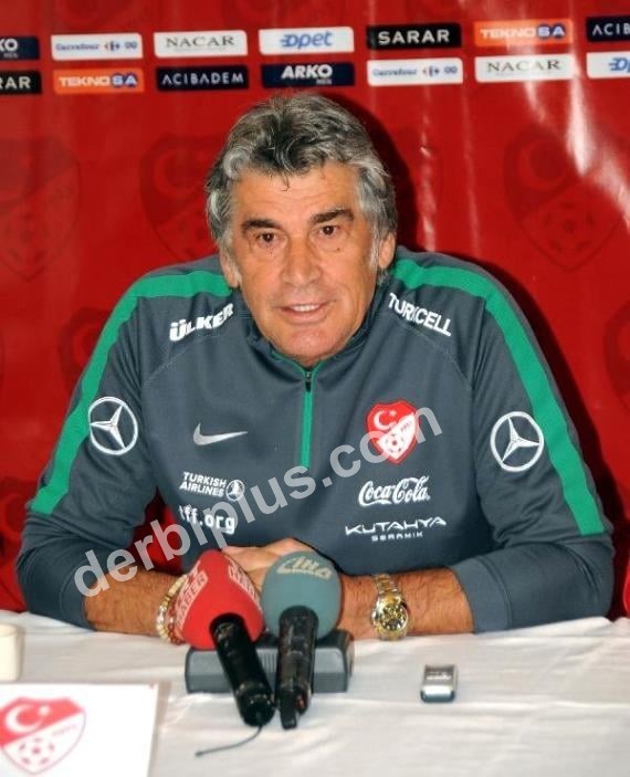 ESKİŞEHİRSPOR FORMASIYLA 1974-75 TÜRKİYE 1. FUTBOL LİGİ SEZONUNDA 14 GOL ATARAK SÜPER LİG GOL KRALI OLAN ÖMER KANER'İN KALP KRİZİ SONUCU VEFAT ETTİĞİ AÇIKLANDI.