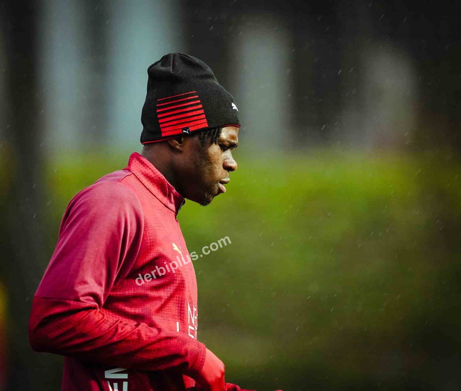 GALATASARAY, TRENDYOL SÜPER LİG’İN 20. HAFTASINDA KAYSERİSPOR İLE YARIN EVİNDE OYNAYACAĞI MAÇIN HAZIRLIKLARINI YAPTIĞI ANTRENMANLA TAMAMLADI.