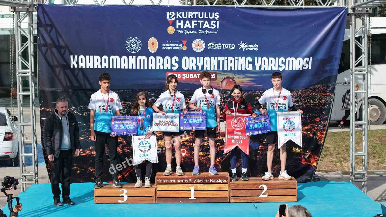 Kahramanmaraş’ta 14 şehirden 715 sporcu, kurtuluş haftası için yarıştı