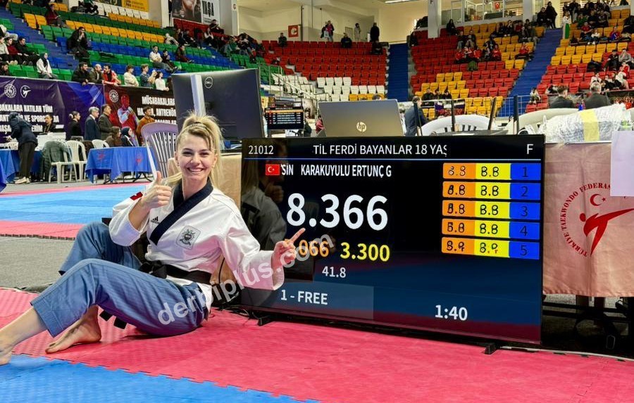 ANKARA'DA DÜZENLENEN TÜRKİYE TAEKWONDO ŞAMPİYONASI'NDA REKOR PUANLA 20. KEZ KÜRSÜNÜN ZİRVESİNE ÇIKAN ESKİŞEHİRLİ ANTRENÖR VE SPORCU GÜLSENA KARAKUYULU, YETİŞTİRDİĞİ SPORCULARLA BİRLİKTE TOPLAM 9 MADALYA KAZANARAK TARİHİ BİR BAŞARIYA İMZA ATTI.