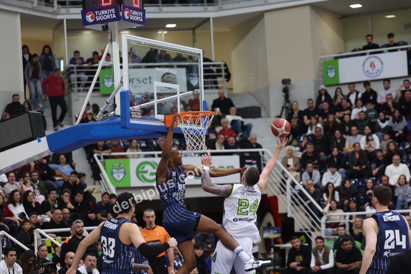 YUKATEL MERKEZEFENDİ BELEDİYESİ DENİZLİ BASKET, CUMA GÜNÜ SAAT 19.00’DA PAÜ ARENA’DA OYNAYACAĞI KARŞILAŞMADA TARAFTARININ KARŞISINA ÇIKACAK. DENİZLİ TEMSİLCİSİ, İÇ SAHADA ALACAĞI GALİBİYETLE HEM MORAL BULMAYI HEM DE LİGDEKİ KONUMUNU GÜÇLENDİRMEYİ HEDEFLİYOR.