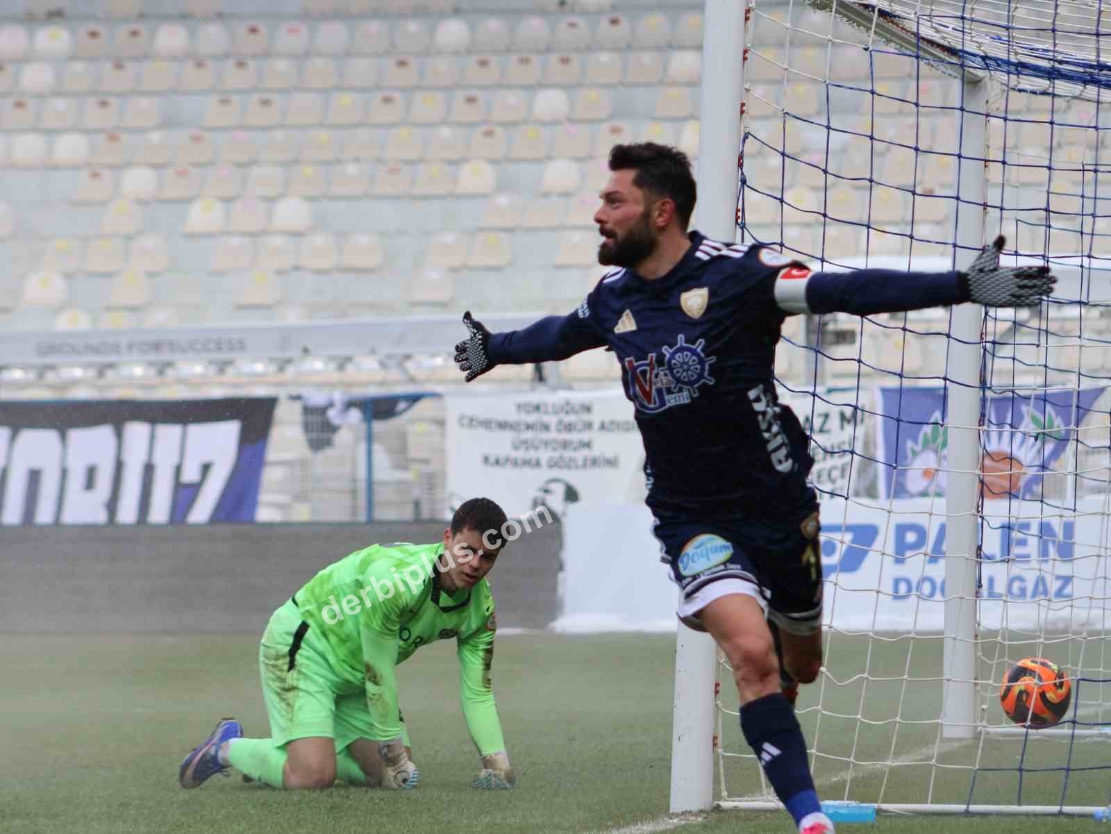 TRENDYOL 1. LİG’İN 29. HAFTASINDA, LİDER ERZURUMSPOR FK, KENDİ SAHASINDA AĞIRLADIĞI MANİSA FK’YI 8-1 MAĞLUP ETTİ.