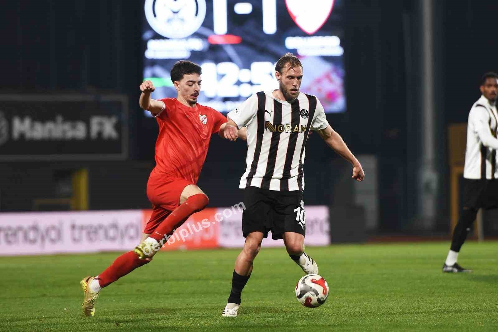 TRENDYOL 1. LİG'İN 24. HAFTASINDA MANİSA FUTBOL KULÜBÜ SAHASINDA KARŞILAŞTIĞI BOLUSPOR'U 4-1 MAĞLUP ETTİ.