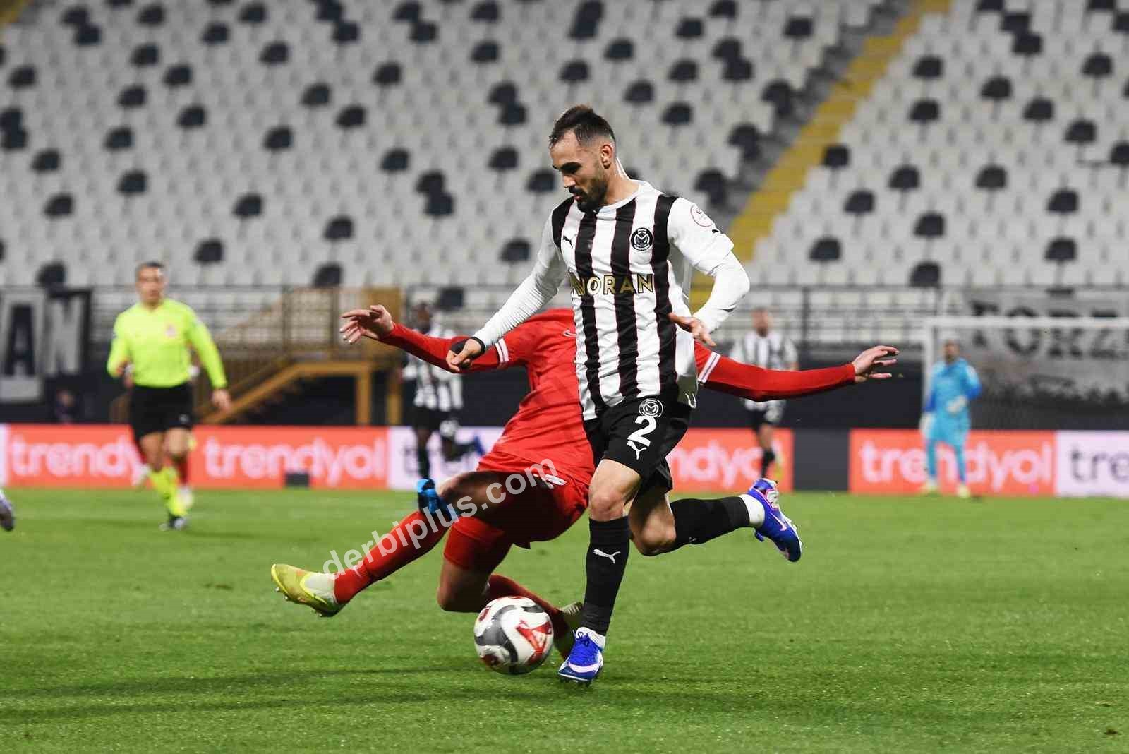 TRENDYOL 1. LİG'İN 24. HAFTASINDA MANİSA FUTBOL KULÜBÜ SAHASINDA KARŞILAŞTIĞI BOLUSPOR'U 4-1 MAĞLUP ETTİ.