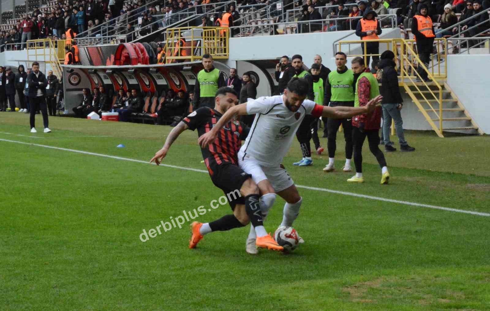 TRENDYOL 1. LİG’İN 29. HAFTASINDA ÇORUM FK’NİN EVİNDE KONUK ETTİĞİ HATAYSPOR’U 3-1 MAĞLUP ETTİ.