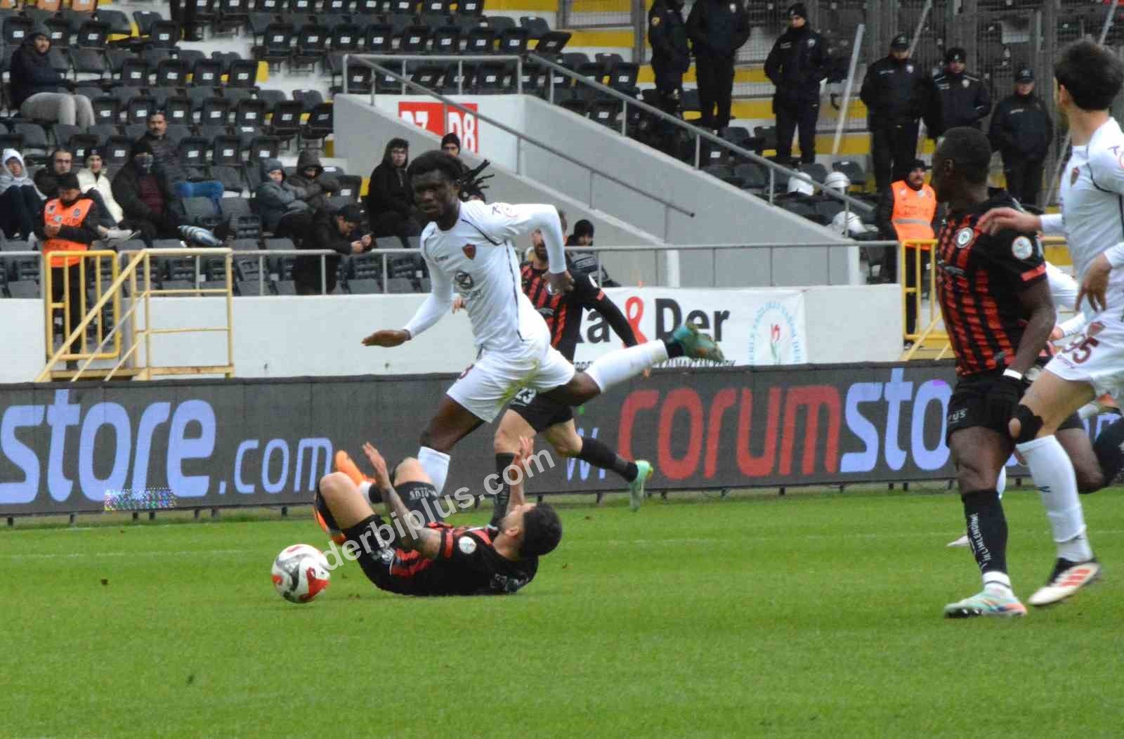 TRENDYOL 1. LİG’İN 29. HAFTASINDA ÇORUM FK’NİN EVİNDE KONUK ETTİĞİ HATAYSPOR’U 3-1 MAĞLUP ETTİ.