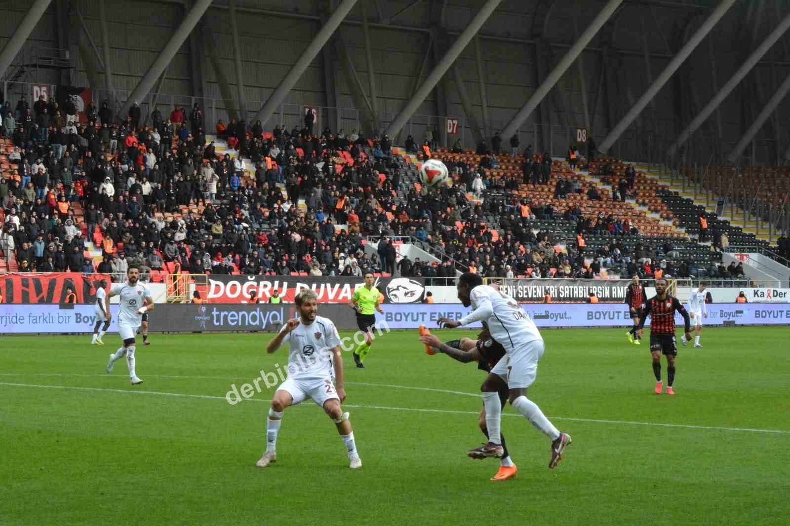 TRENDYOL 1. LİG’İN 29. HAFTASINDA ÇORUM FK’NİN EVİNDE KONUK ETTİĞİ HATAYSPOR’U 3-1 MAĞLUP ETTİ.