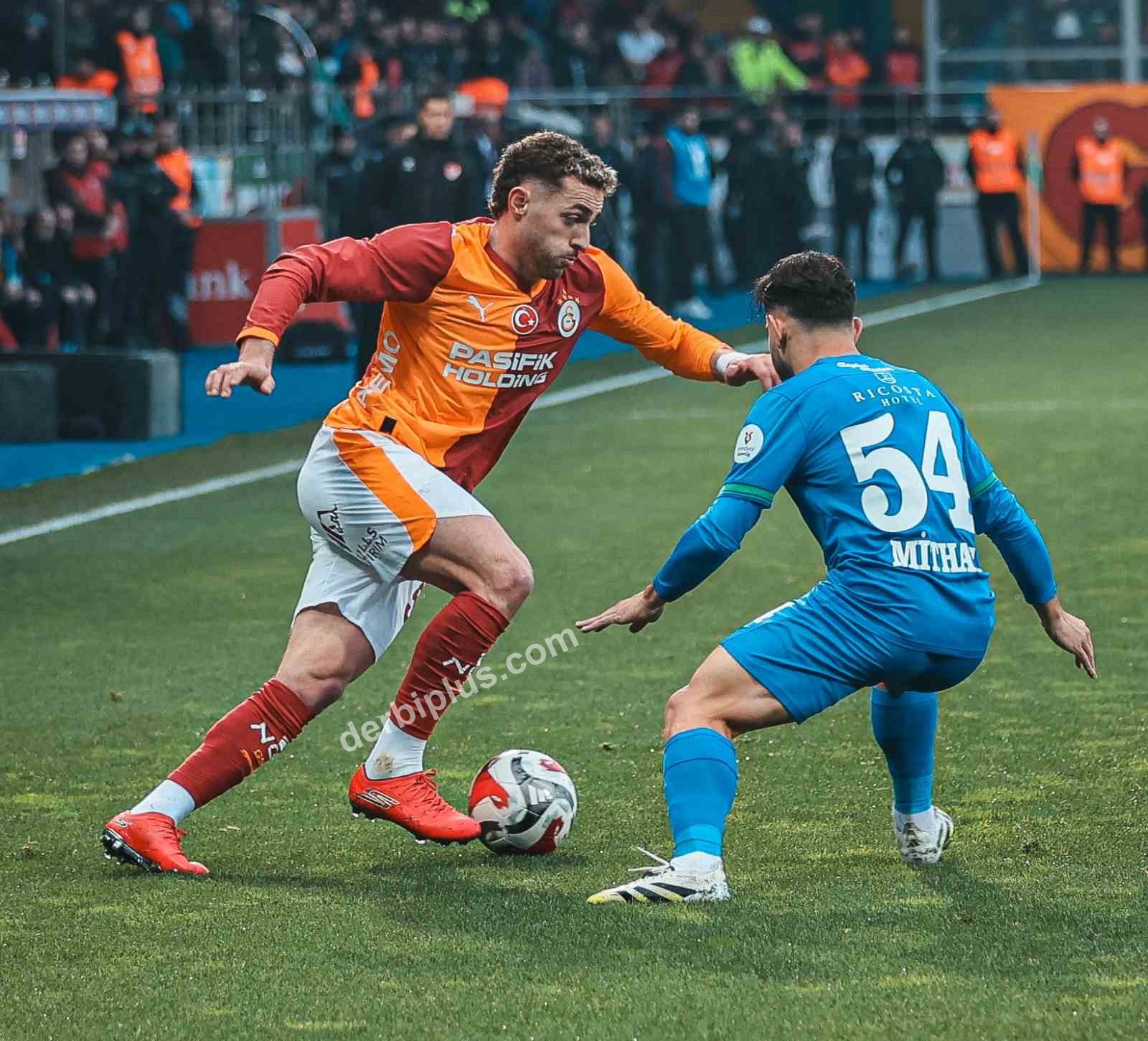 Trendyol Süper Lig: Çaykur Rizespor: 0 - Galatasaray: 1 (İlk yarı)