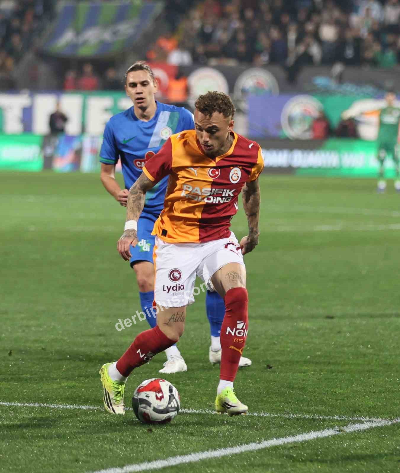 TRENDYOL SÜPER LİG'İN 21. HAFTASINDA ÇAYKUR RİZESPOR, SAHASINDA KARŞILAŞTIĞI GALATASARAY'A 3-0 MAĞLUP OLDU.