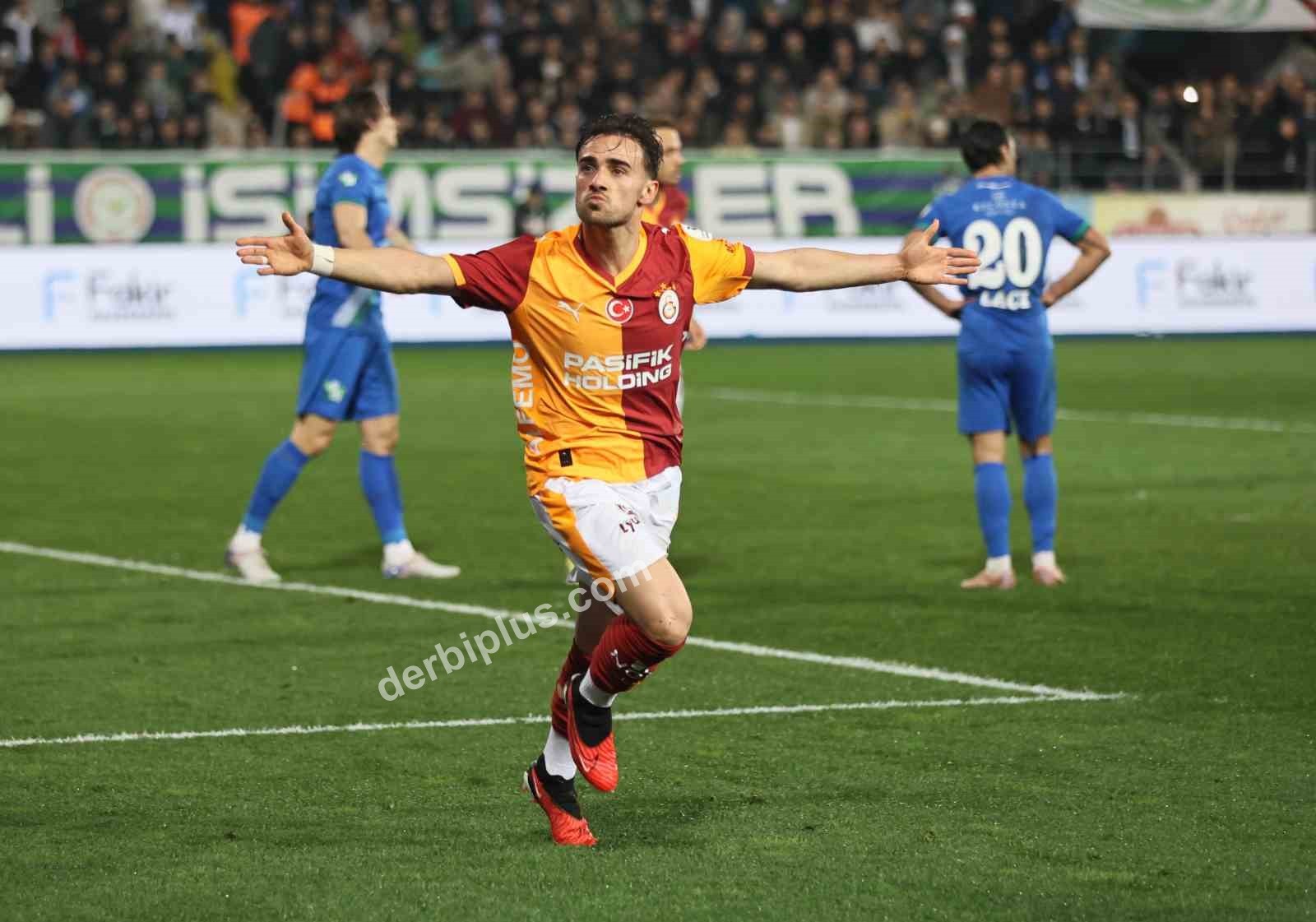TRENDYOL SÜPER LİG'İN 21. HAFTASINDA ÇAYKUR RİZESPOR, SAHASINDA KARŞILAŞTIĞI GALATASARAY'A 3-0 MAĞLUP OLDU.