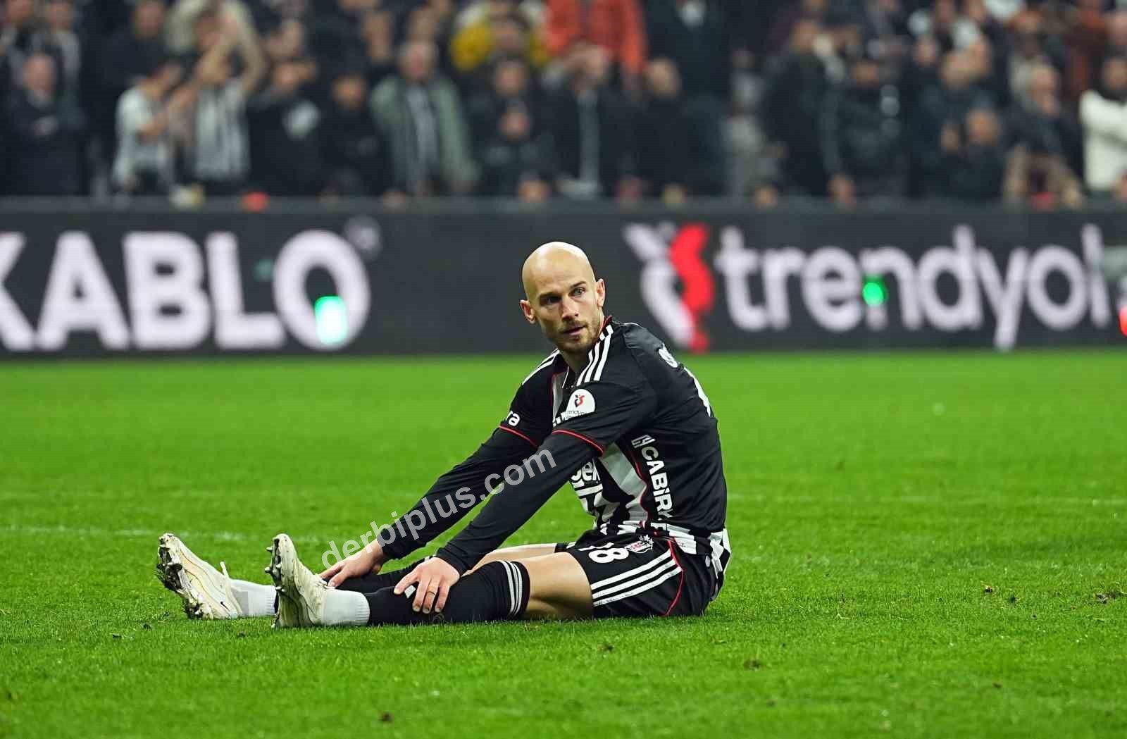 TRENDYOL SÜPER LİG’İN 21. HAFTASINDA BEŞİKTAŞ, KONUK ETTİĞİ CORENDON ALANYASPOR İLE 2-2 BERABERE KALDI.