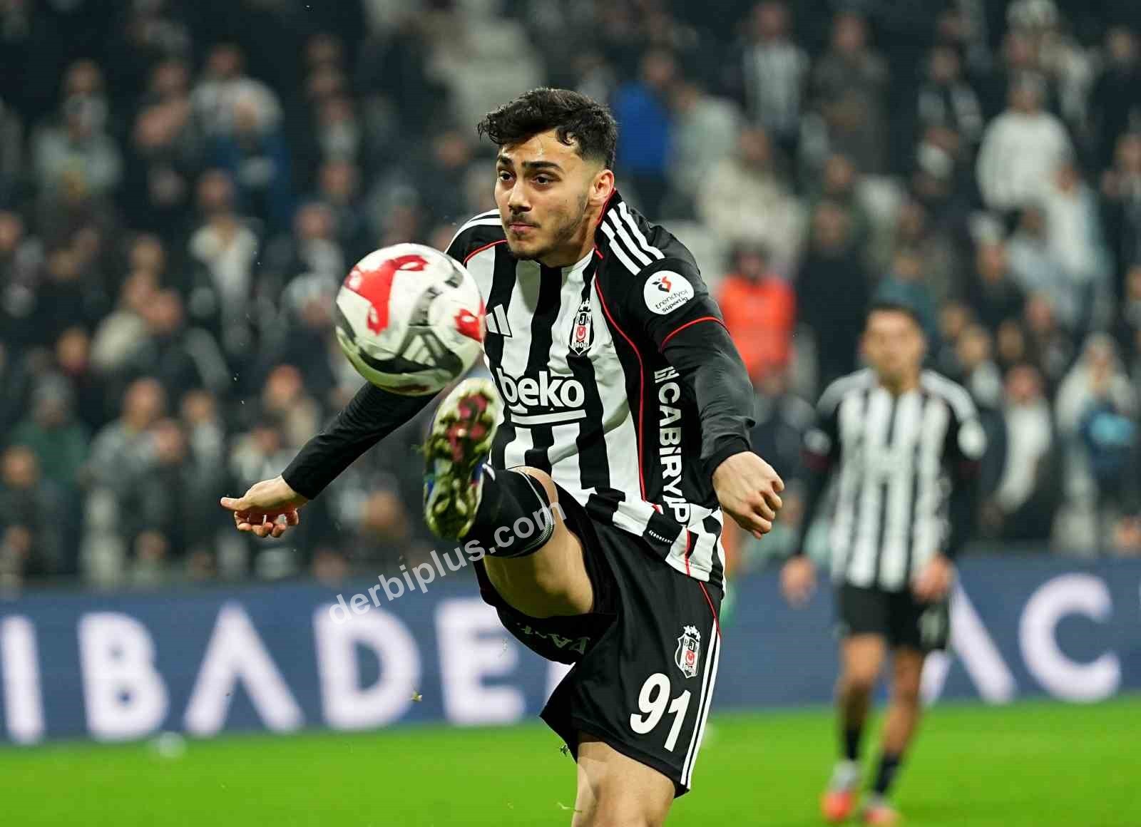 TRENDYOL SÜPER LİG’İN 21. HAFTASINDA BEŞİKTAŞ, KONUK ETTİĞİ CORENDON ALANYASPOR İLE 2-2 BERABERE KALDI.