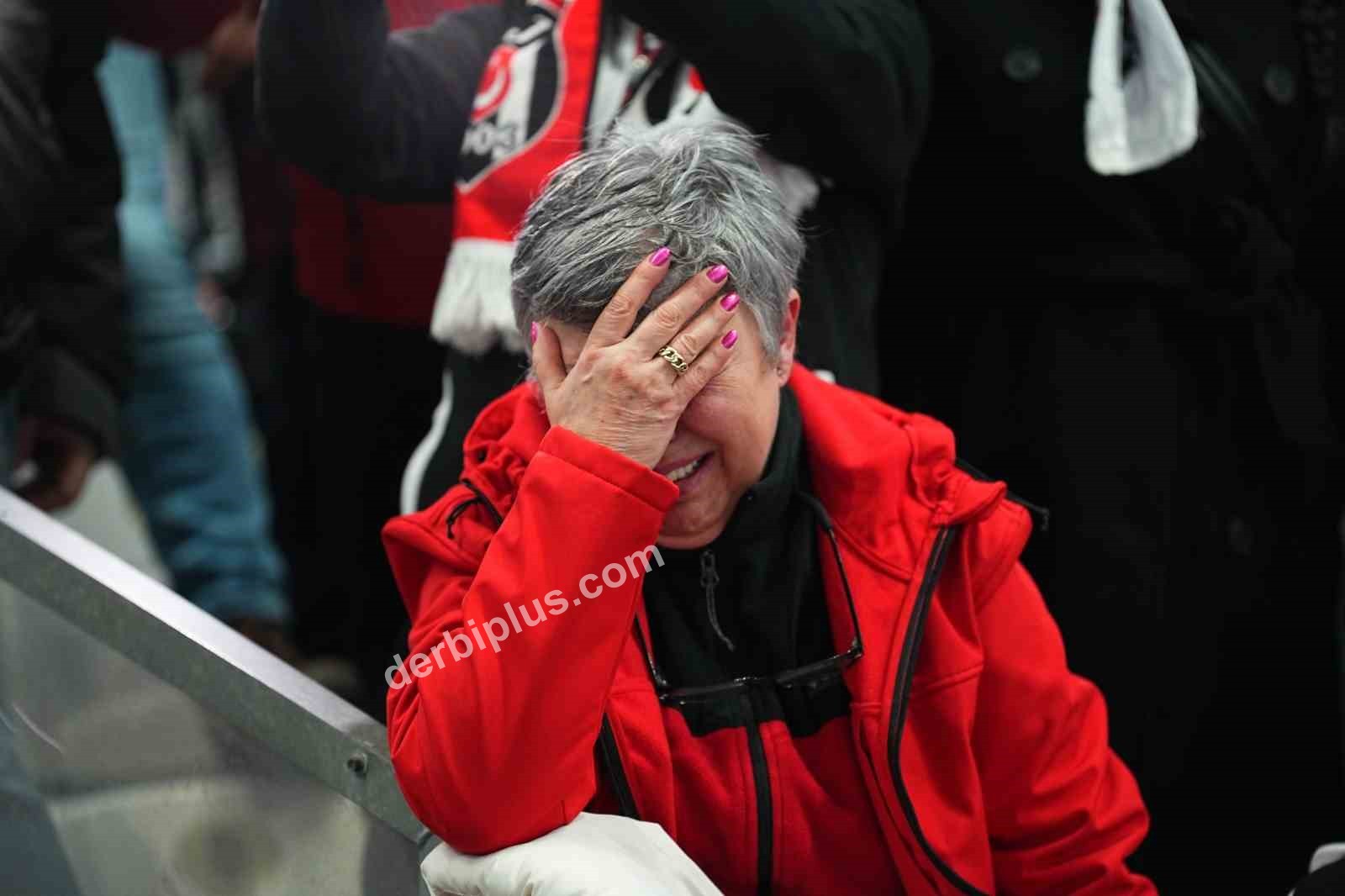 TRENDYOL SÜPER LİG’İN 21. HAFTASINDA BEŞİKTAŞ, KONUK ETTİĞİ CORENDON ALANYASPOR İLE 2-2 BERABERE KALDI.