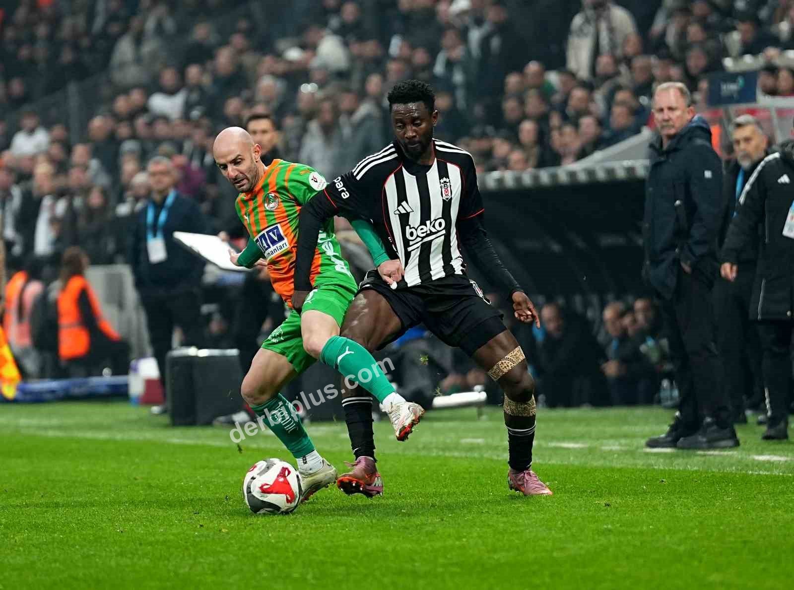 TRENDYOL SÜPER LİG’İN 21. HAFTASINDA BEŞİKTAŞ, KONUK ETTİĞİ CORENDON ALANYASPOR İLE 2-2 BERABERE KALDI.