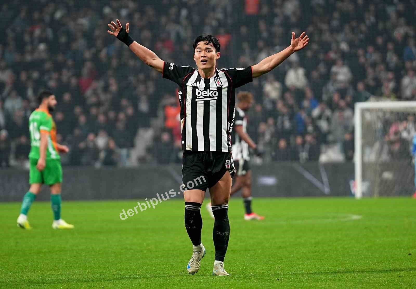 TRENDYOL SÜPER LİG’İN 21. HAFTASINDA BEŞİKTAŞ, KONUK ETTİĞİ CORENDON ALANYASPOR İLE 2-2 BERABERE KALDI.